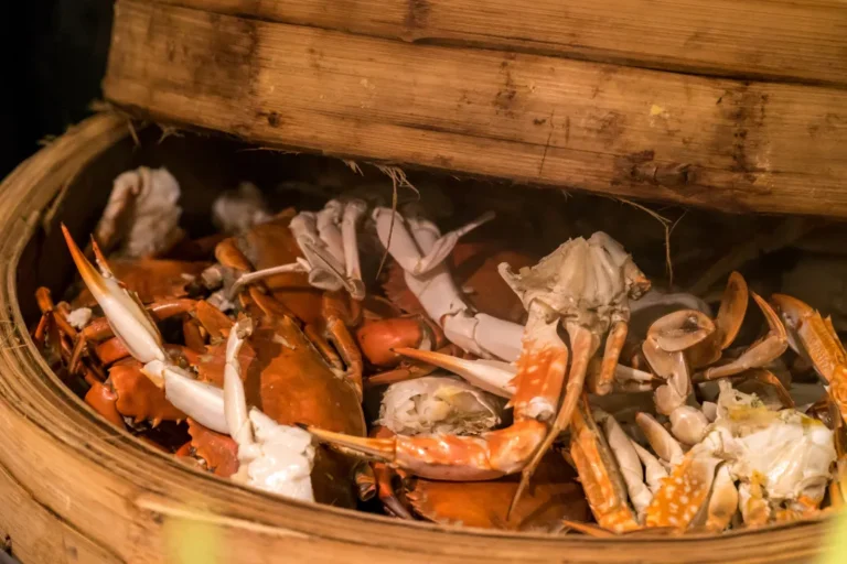 Taste the Tradition What Makes Maryland Steamed Crabs